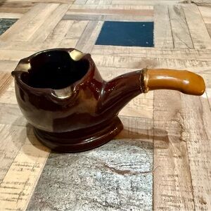EUC Vintage MCM Napco branded Brown Ceramic Ashtray with Gold Accents
